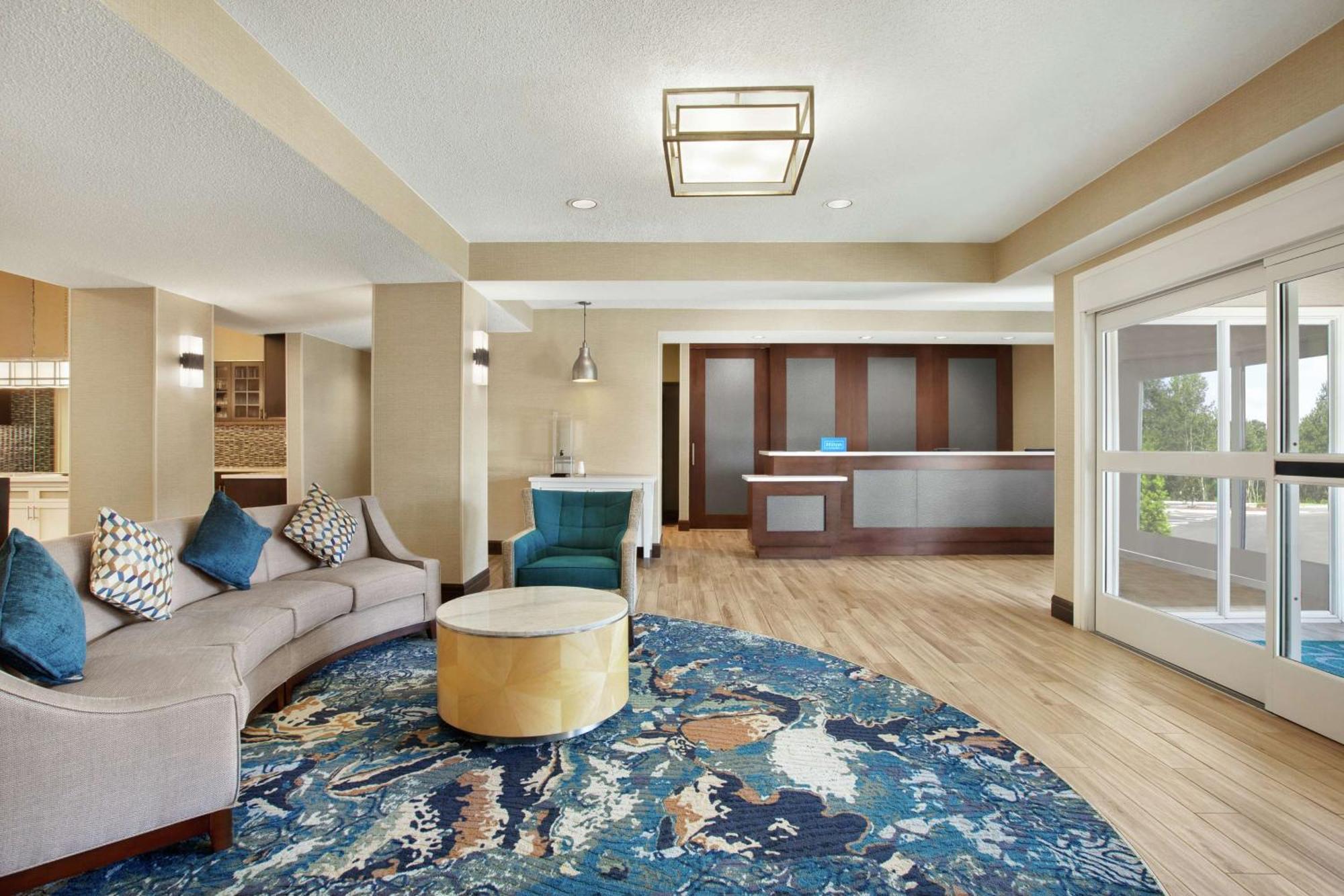 Homewood Suites By Hilton Kansas City Airport Exterior photo