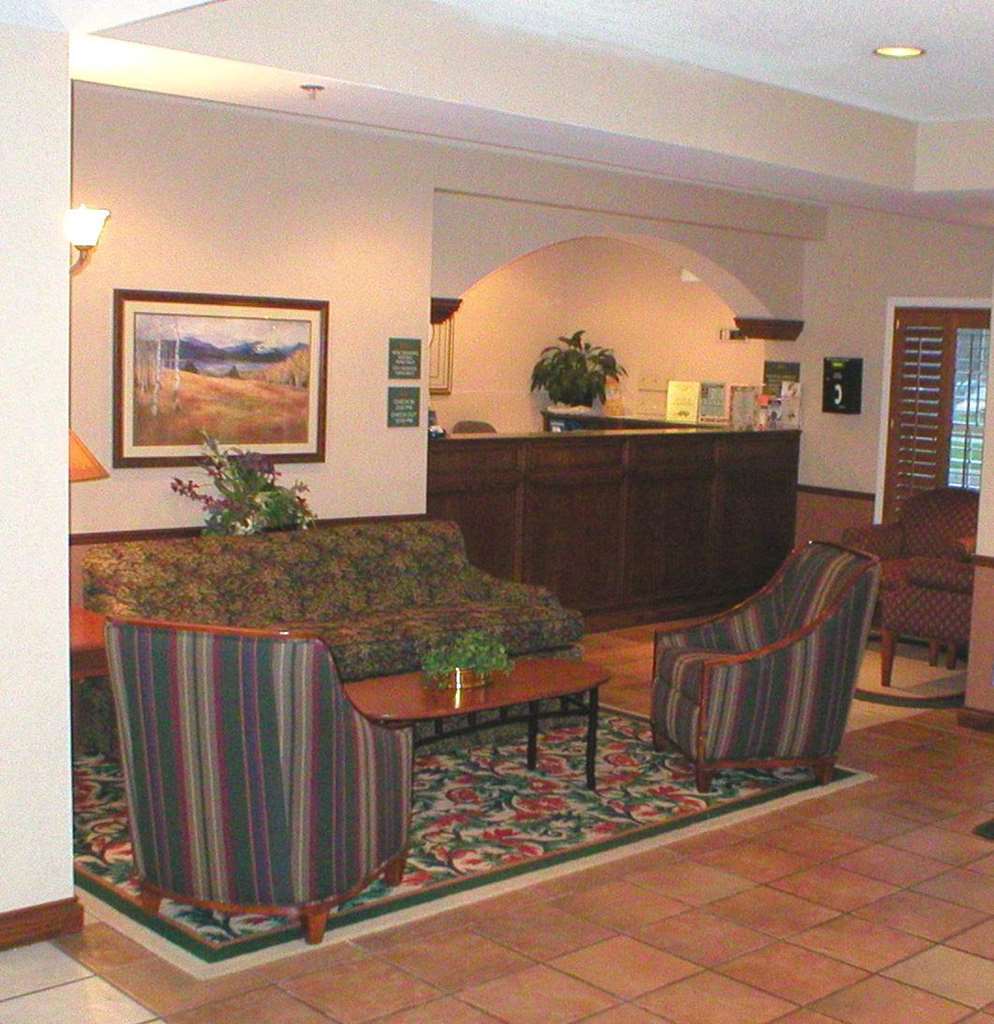 Homewood Suites By Hilton Kansas City Airport Interior photo